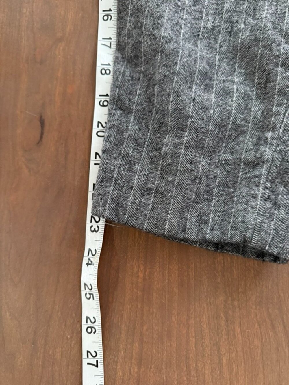$198 Retail Babaton Atelier Wool Cashmere Pinstripe Crop Pants Size 6 - Picture 6 of 10